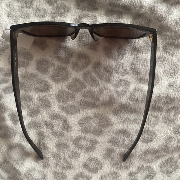 Balenciaga Sunglasses - Picture 4 of 4